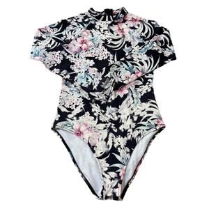 Rhythm. Swimsuit‎ Women Medium Floral One Piece Summer Vacation Resort Beach